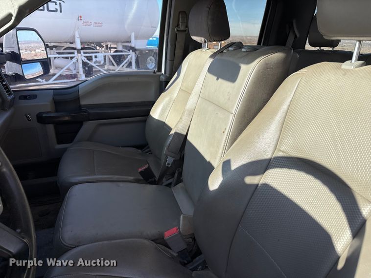 image for item EF6317 2019 Ford F450 Ext. Cab truck cab and chassis