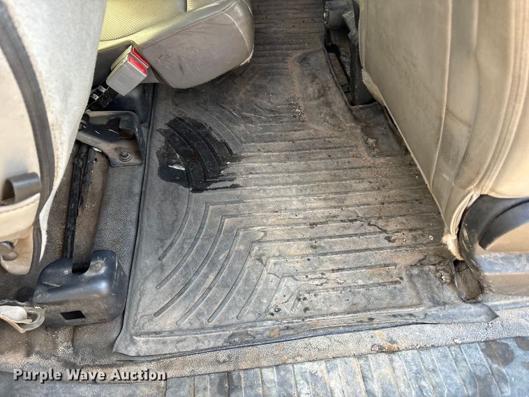 image for item EF6317 2019 Ford F450 Ext. Cab truck cab and chassis