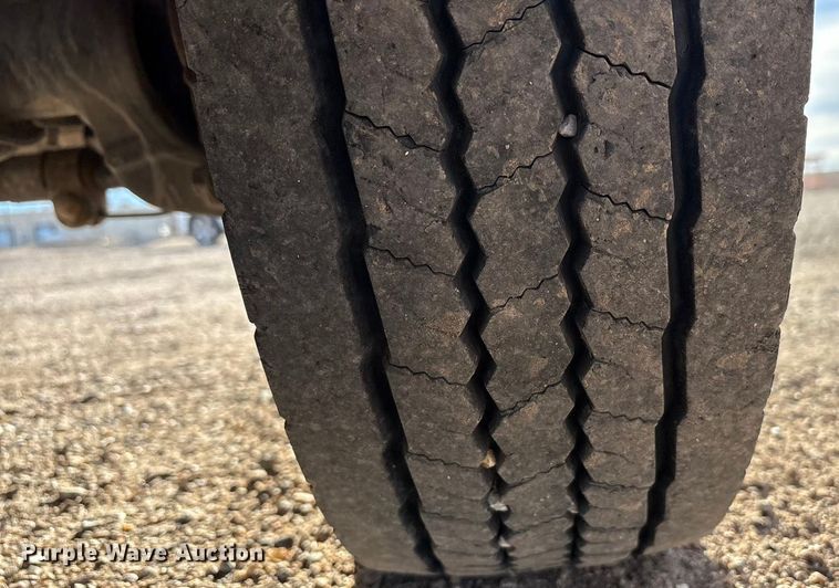 image for item EF6317 2019 Ford F450 Ext. Cab truck cab and chassis