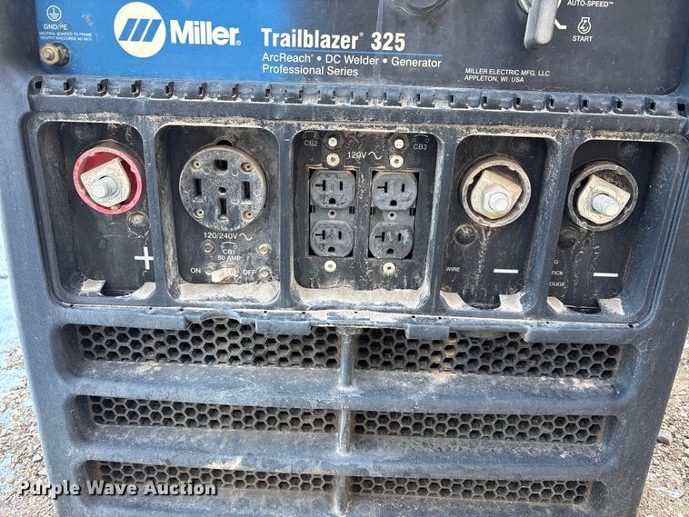 image for item EF6319 Miller Trailblazer 325 welder