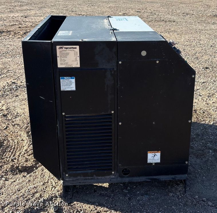 image for item EF6320 Ingersoll-Rand SSR-EP20 air compressor