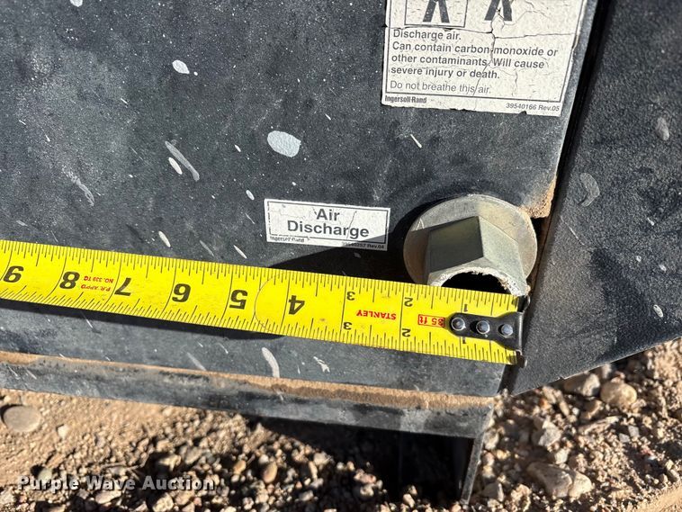 image for item EF6320 Ingersoll-Rand SSR-EP20 air compressor