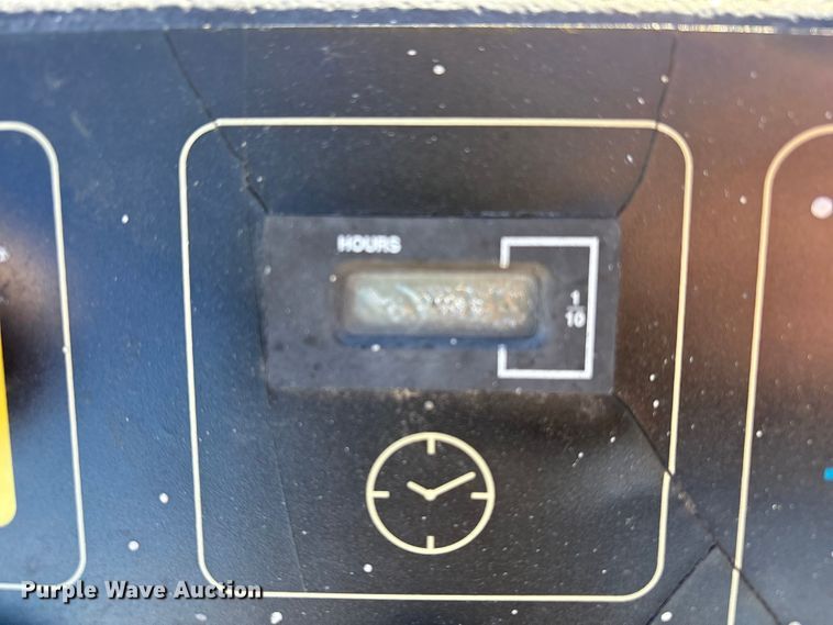 image for item EF6320 Ingersoll-Rand SSR-EP20 air compressor