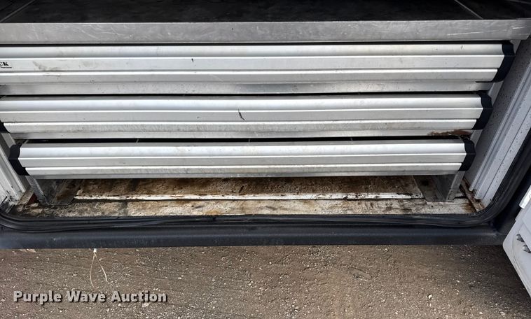 image for item EG1810 2018 Peterbilt 337 utility / service truck