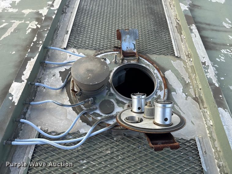 image for item EG1834 1983 Mack DM492S fuel / lube truck