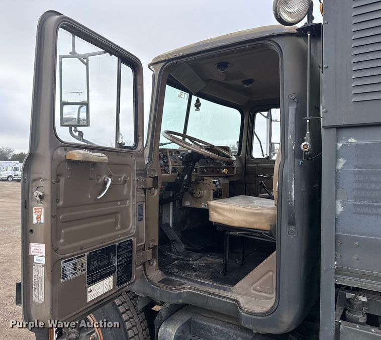 image for item EG1834 1983 Mack DM492S fuel / lube truck