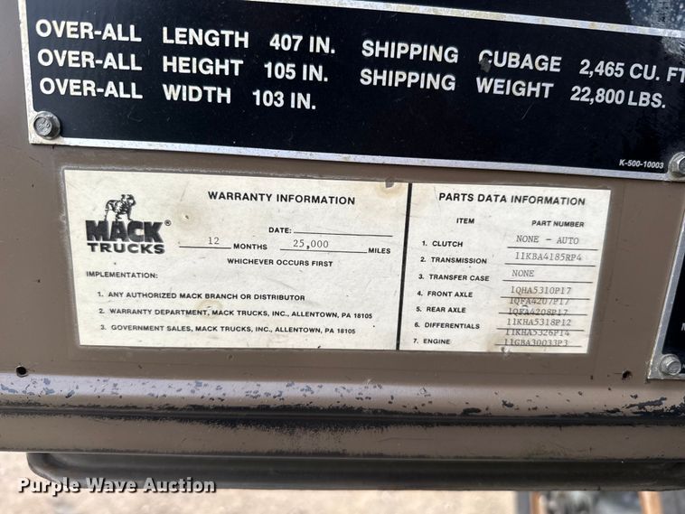 image for item EG1834 1983 Mack DM492S fuel / lube truck