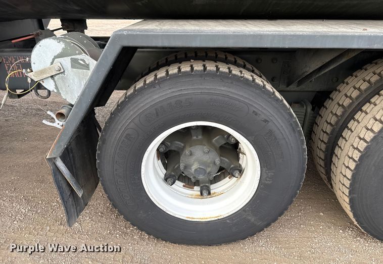 image for item EG1834 1983 Mack DM492S fuel / lube truck