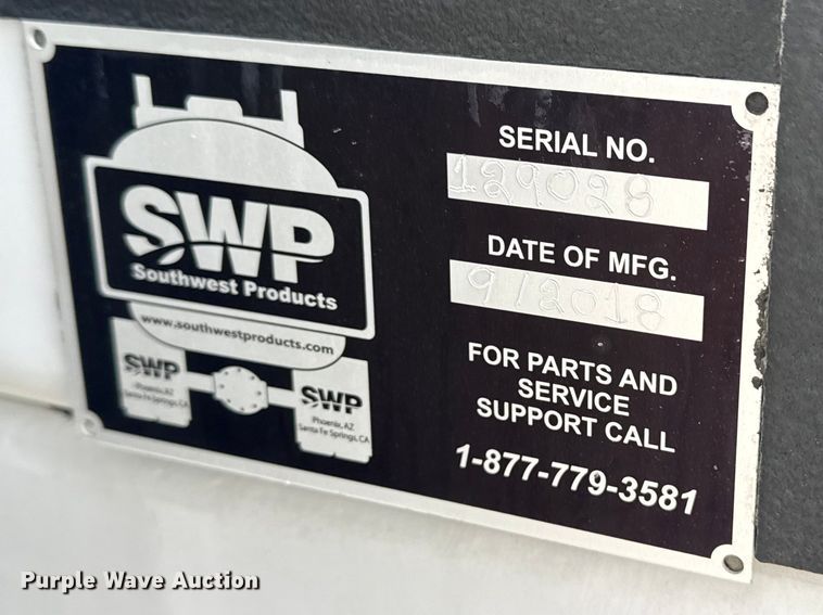 image for item EG1902 2018 Ford F550 Super Duty XL utility / service truck