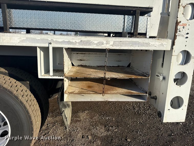 image for item EG1913 2012 Western Star 4900 bucket truck