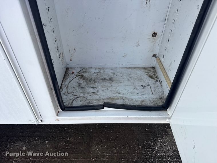 image for item EG1913 2012 Western Star 4900 bucket truck