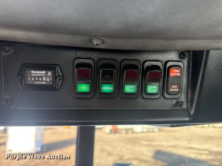 image for item EG1913 2012 Western Star 4900 bucket truck