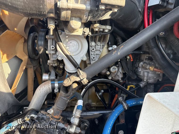 image for item EG1913 2012 Western Star 4900 bucket truck