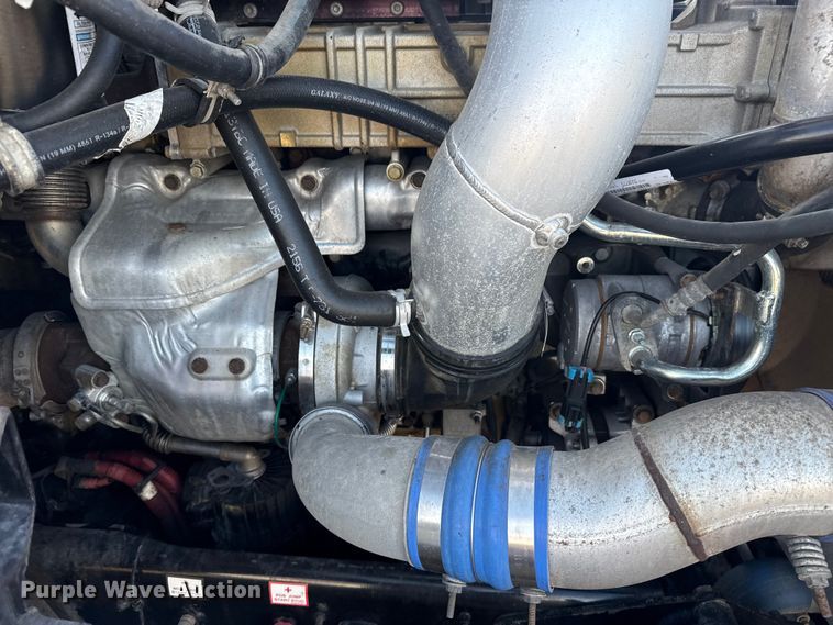 image for item EG1913 2012 Western Star 4900 bucket truck