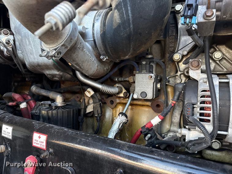 image for item EG1913 2012 Western Star 4900 bucket truck