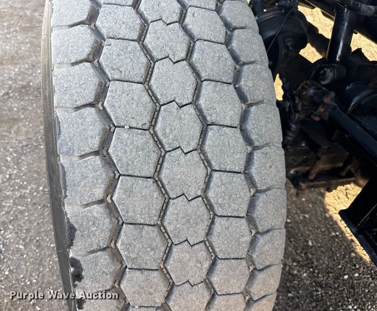 image for item EG1913 2012 Western Star 4900 bucket truck