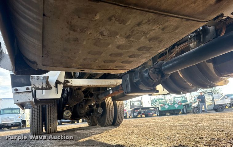 image for item EG1913 2012 Western Star 4900 bucket truck