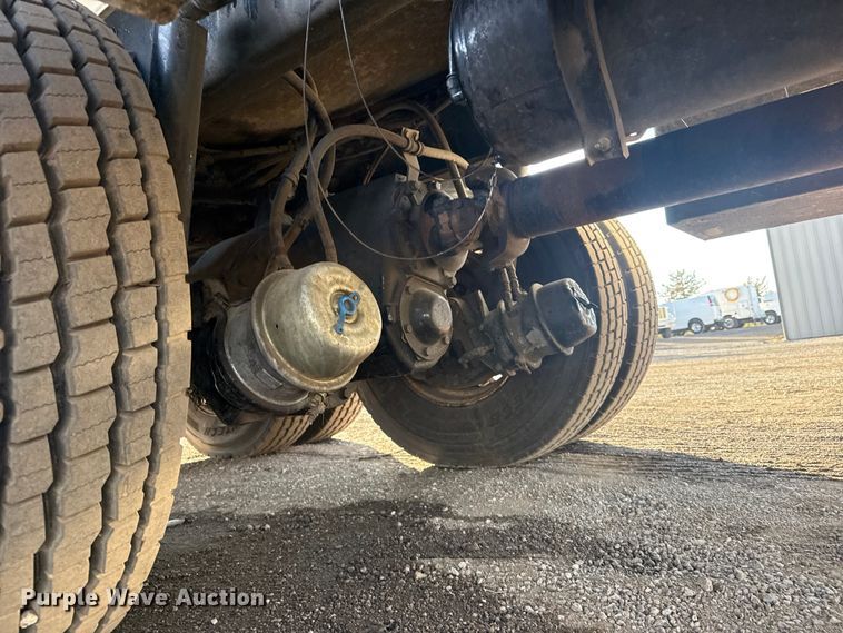 image for item EG1913 2012 Western Star 4900 bucket truck