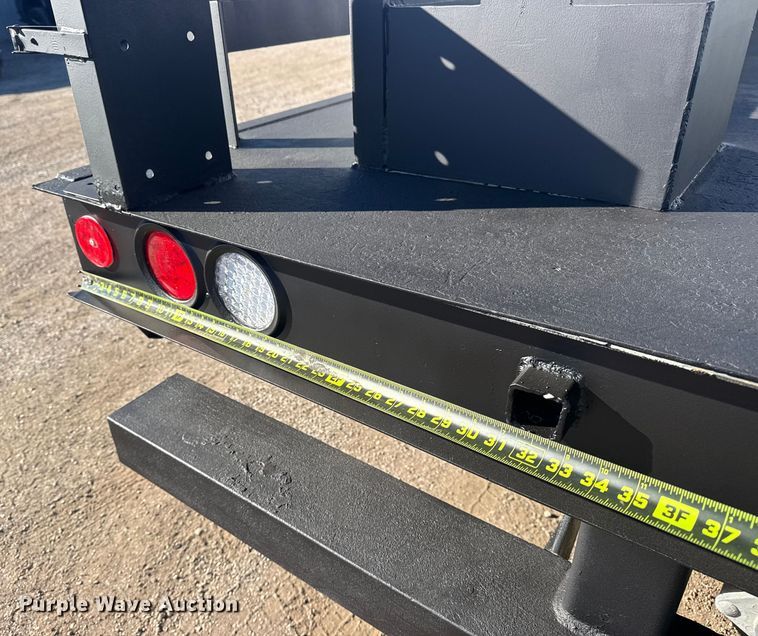 image for item EG1926 2015 Ford F550 Super Duty XL utility / service truck