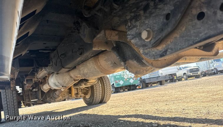 image for item EG1926 2015 Ford F550 Super Duty XL utility / service truck