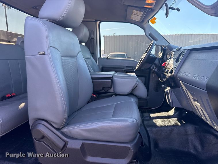 image for item EG1926 2015 Ford F550 Super Duty XL utility / service truck