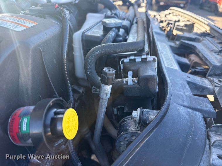 image for item EG1926 2015 Ford F550 Super Duty XL utility / service truck