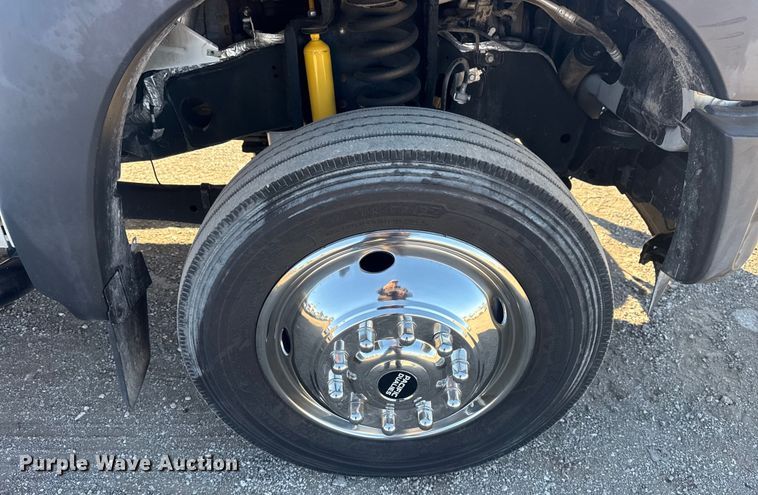 image for item EG1926 2015 Ford F550 Super Duty XL utility / service truck