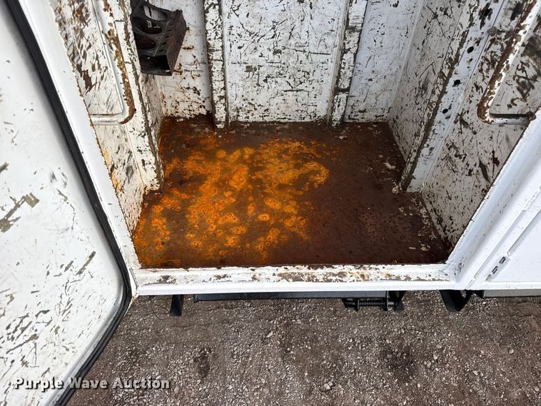 image for item EG1934 2007 Freightliner Business Class M2 crane truck