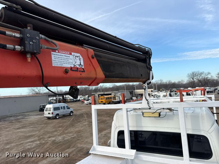 image for item EG1934 2007 Freightliner Business Class M2 crane truck