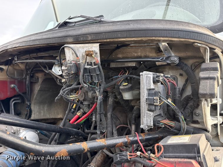 image for item EG1934 2007 Freightliner Business Class M2 crane truck