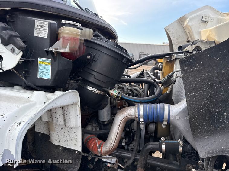 image for item EG1934 2007 Freightliner Business Class M2 crane truck