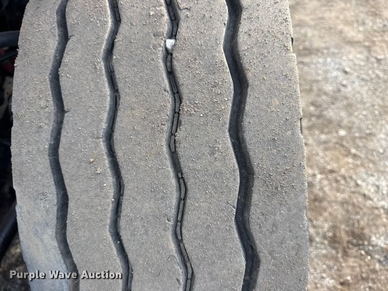 image for item EG1934 2007 Freightliner Business Class M2 crane truck