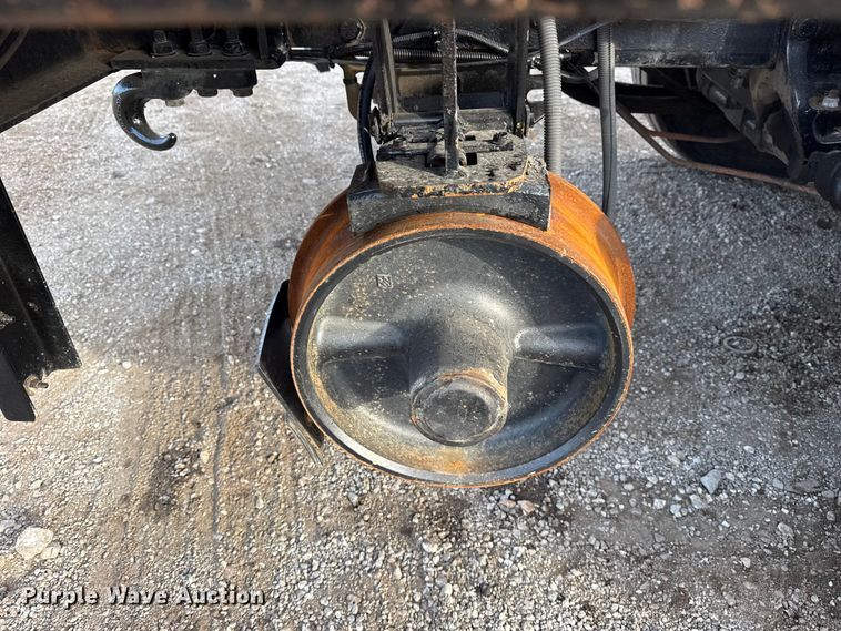 image for item EG1934 2007 Freightliner Business Class M2 crane truck