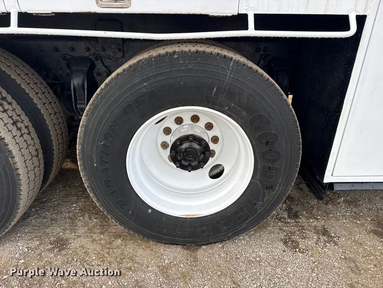 image for item EG1934 2007 Freightliner Business Class M2 crane truck