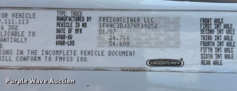 image for item EG1934 2007 Freightliner Business Class M2 crane truck