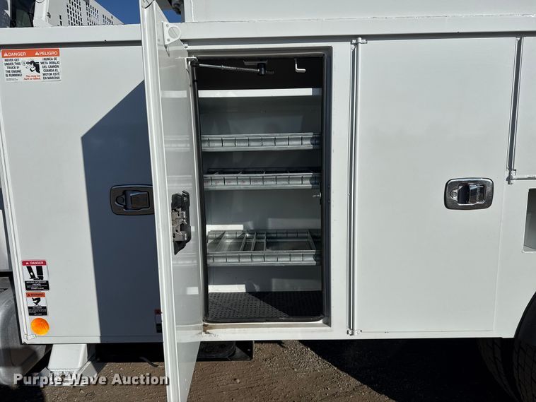 image for item EG1937 2018 Ford F750 Super Duty bucket truck