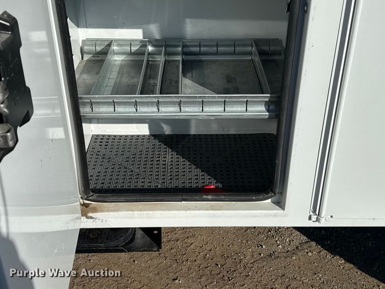 image for item EG1937 2018 Ford F750 Super Duty bucket truck