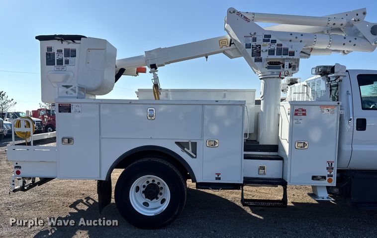 image for item EG1937 2018 Ford F750 Super Duty bucket truck
