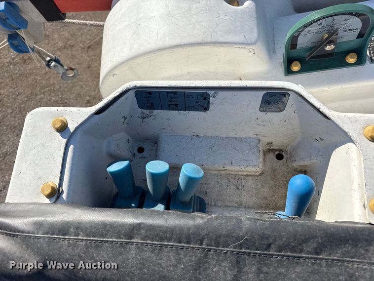 image for item EG1937 2018 Ford F750 Super Duty bucket truck