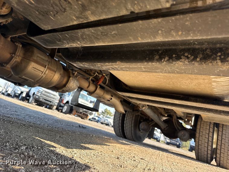 image for item EG1937 2018 Ford F750 Super Duty bucket truck