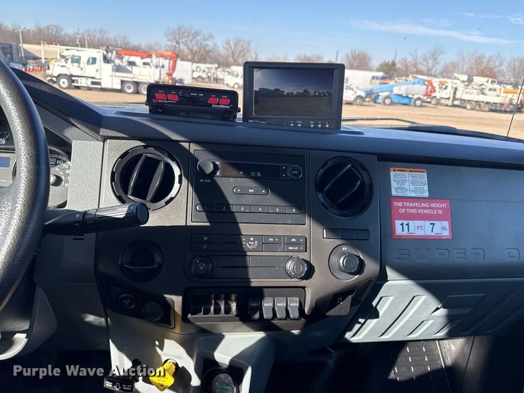 image for item EG1937 2018 Ford F750 Super Duty bucket truck