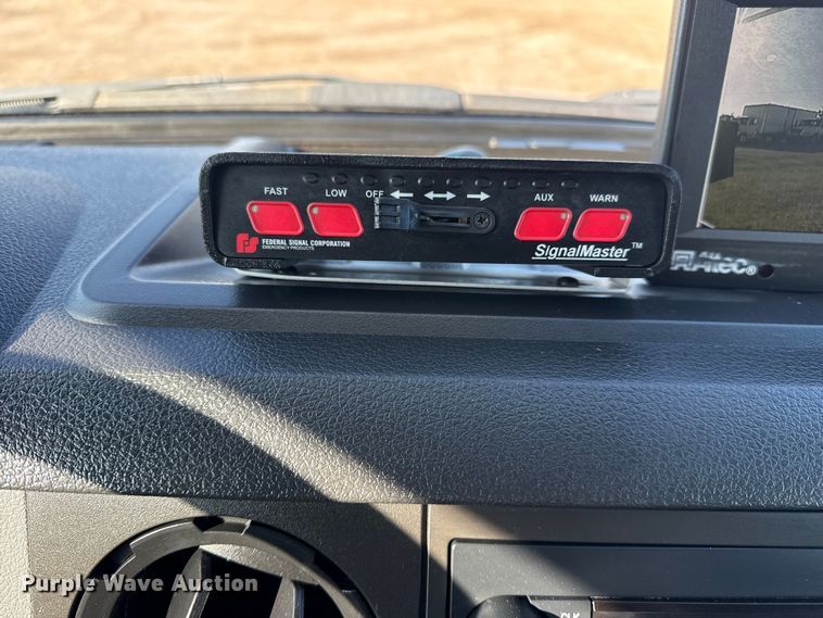 image for item EG1937 2018 Ford F750 Super Duty bucket truck