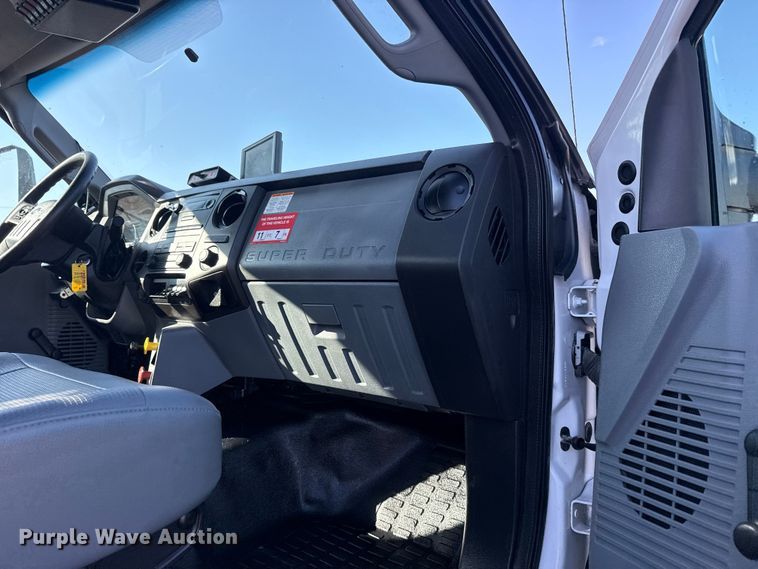 image for item EG1937 2018 Ford F750 Super Duty bucket truck