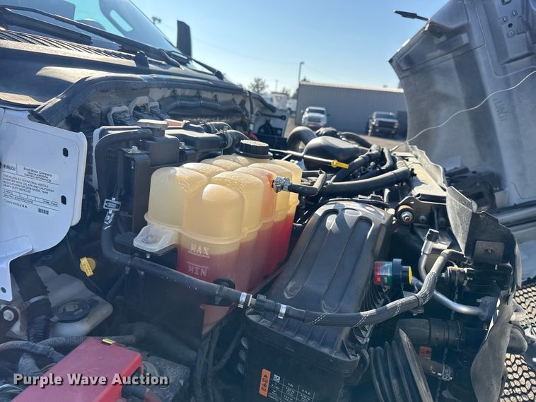 image for item EG1937 2018 Ford F750 Super Duty bucket truck