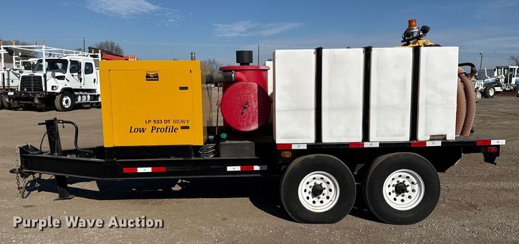 image for item EG1938 2014 Vac-Tron LP533DT-H vacuum excavator