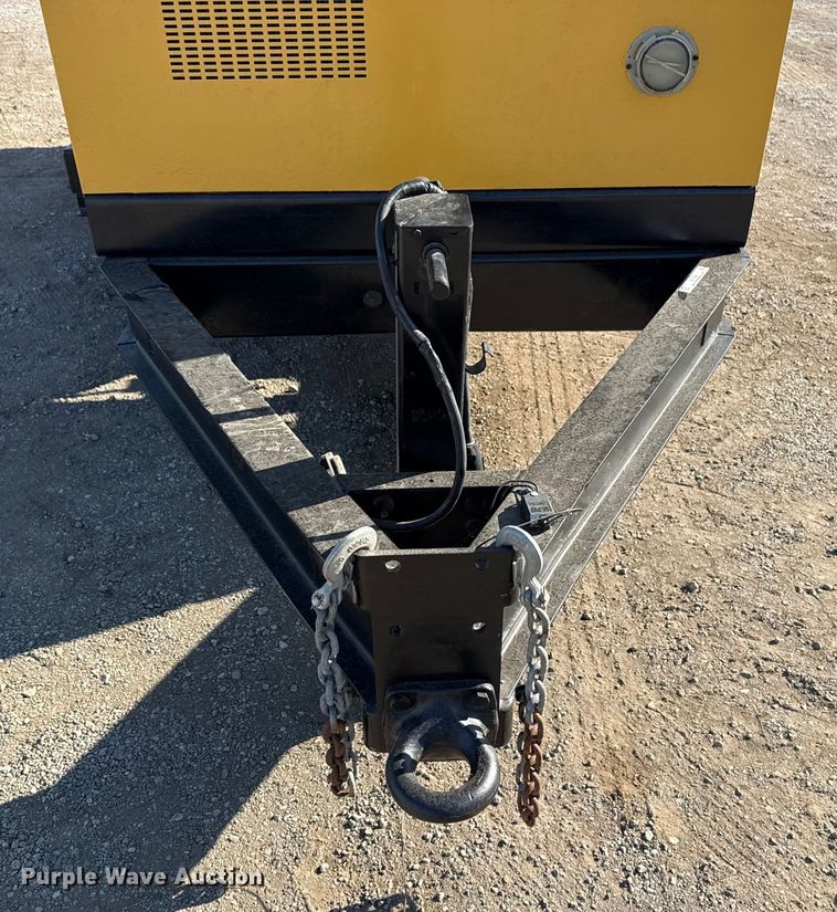 image for item EG1938 2014 Vac-Tron LP533DT-H vacuum excavator