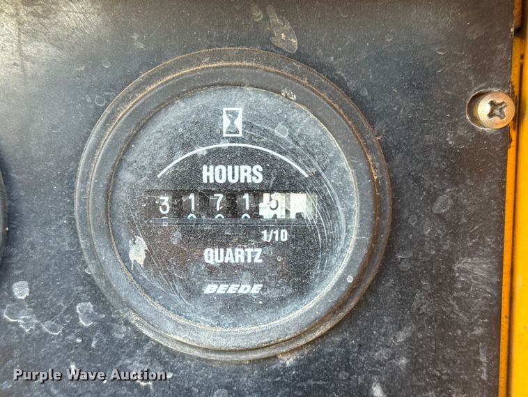 image for item EG1938 2014 Vac-Tron LP533DT-H vacuum excavator