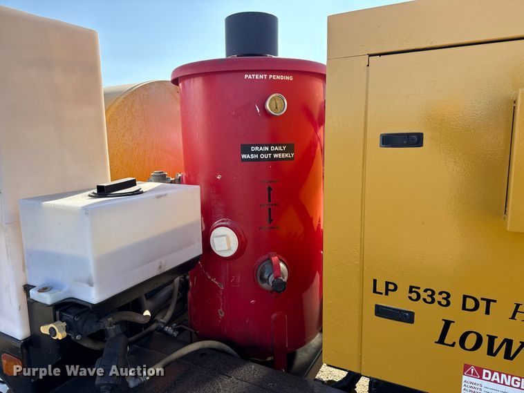 image for item EG1938 2014 Vac-Tron LP533DT-H vacuum excavator