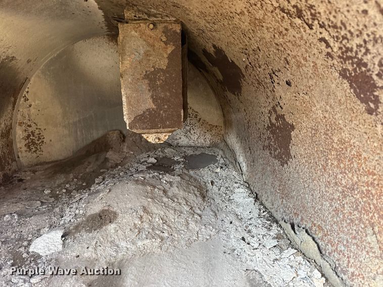 image for item EG1938 2014 Vac-Tron LP533DT-H vacuum excavator