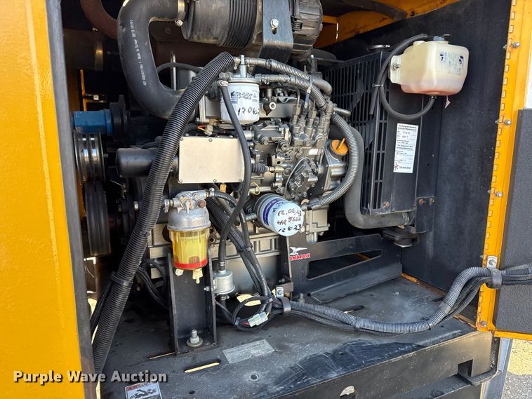 image for item EG1938 2014 Vac-Tron LP533DT-H vacuum excavator